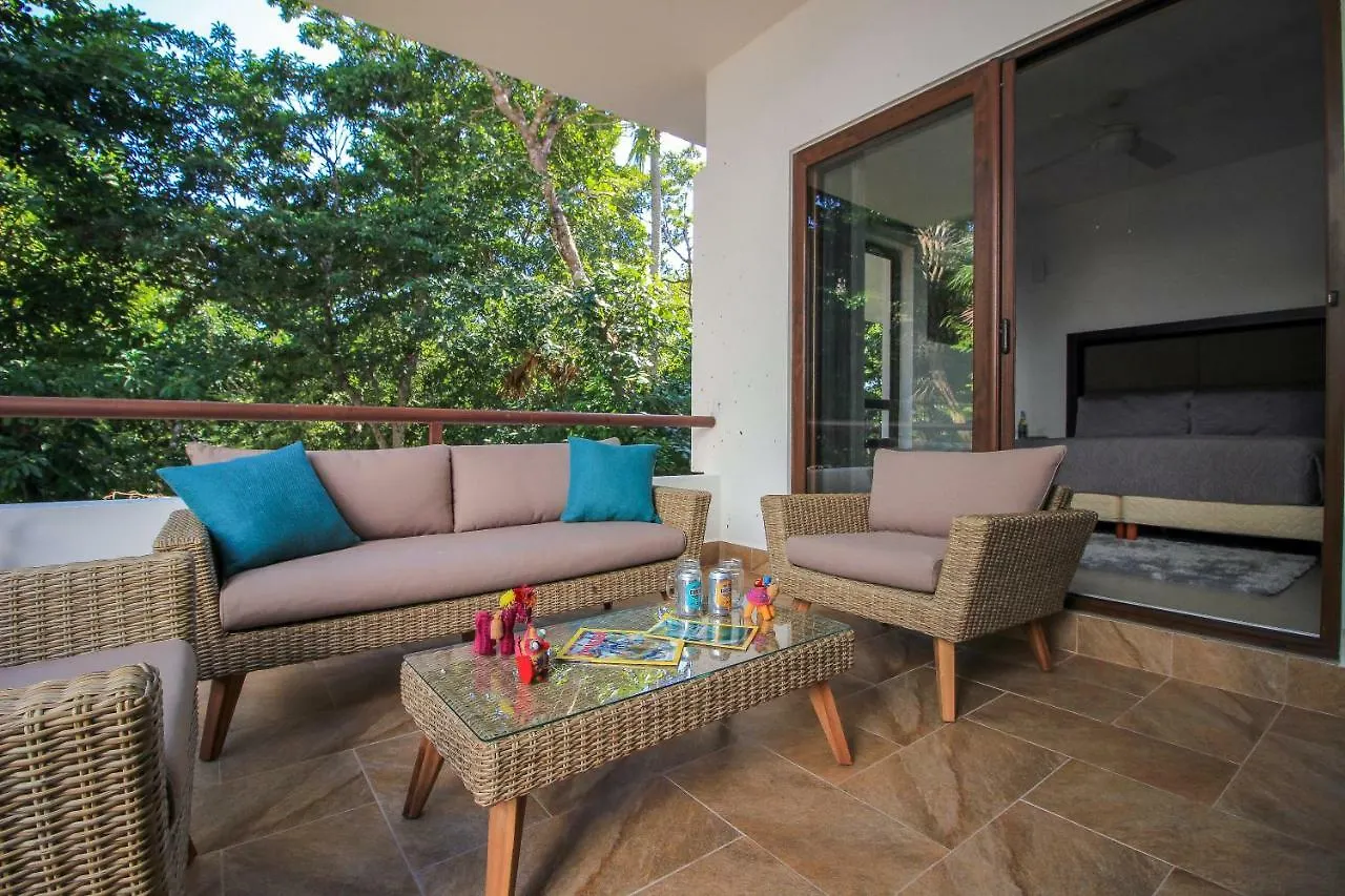 Fantastic Condo With Balcony, High Speed Internet, Pool Facilities In Akumal Διαμέρισμα