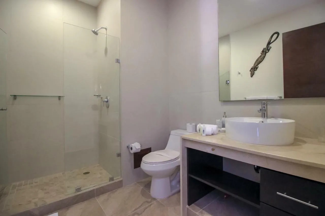 Fantastic Condo With Balcony, High Speed Internet, Pool Facilities In Akumal Διαμέρισμα